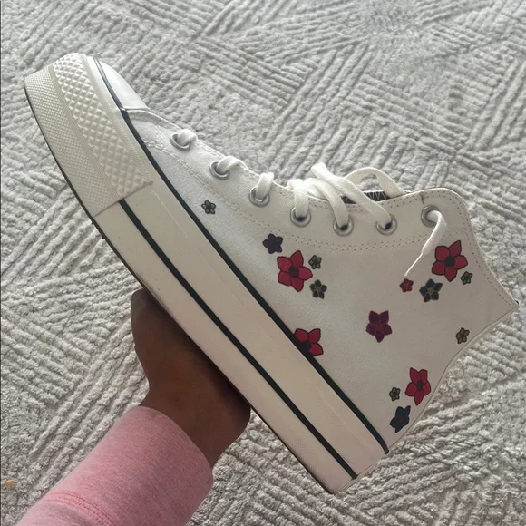 Women’s Converse CTAS Lift Hi Floral Design Shoes - Picture 1 of 7